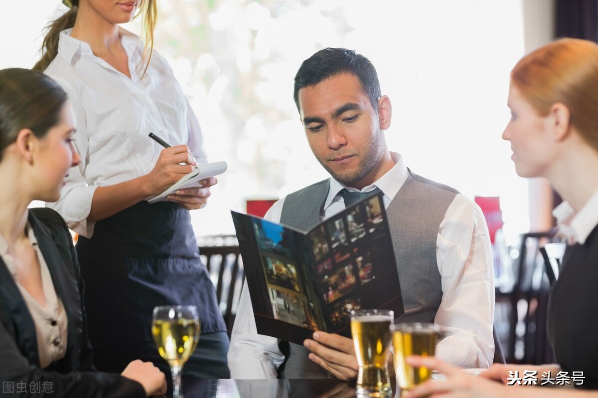 餐厅怎么吸引客流，餐饮提升客流量的十种方法？
